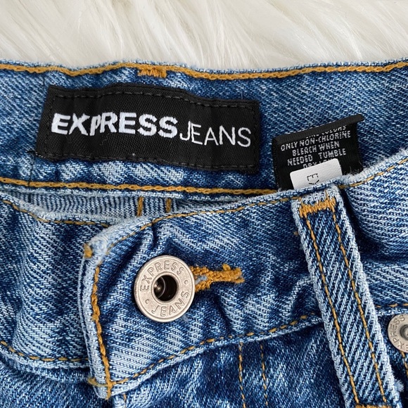 𝅺COPY - 3/25 Express Jeans - Picture 2 of 5